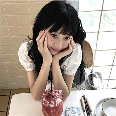 女仆们